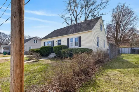 57 Saint Camille Street Nashua NH 03060
