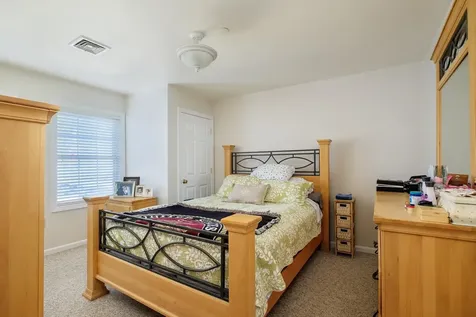 118 Secretariat Way Rochester NH 03867