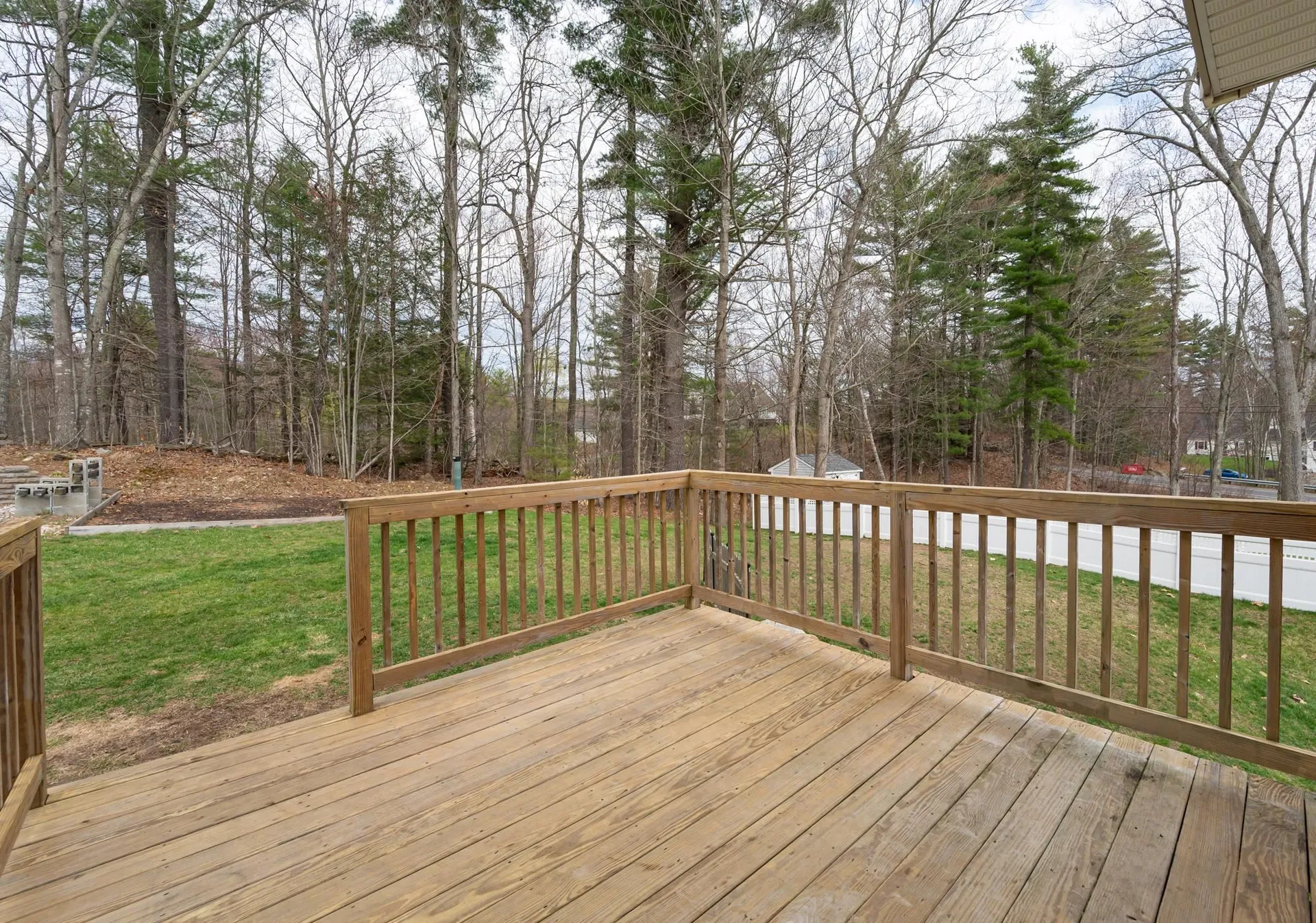 3 Jadyns Way Raymond NH 03077