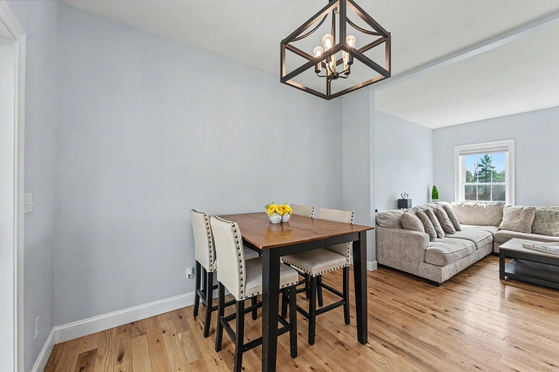 3 Jadyns Way Raymond NH 03077