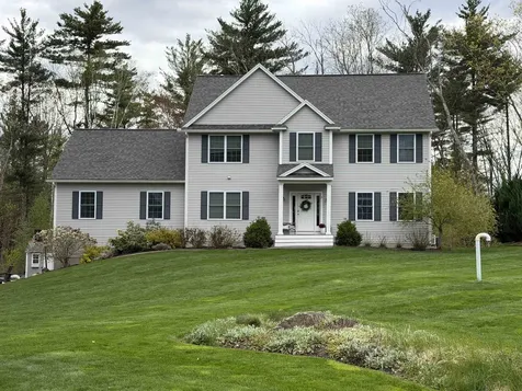 3 Hummingbird Lane Salem NH 03079