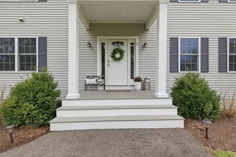 3 Hummingbird Lane Salem NH 03079