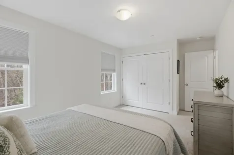 3 Hummingbird Lane Salem NH 03079