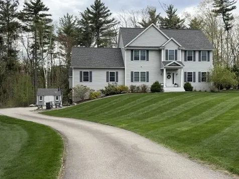 3 Hummingbird Lane Salem NH 03079