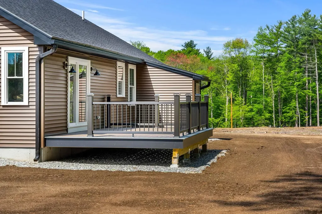 Lot 8 Lukes Way Plaistow NH 03865