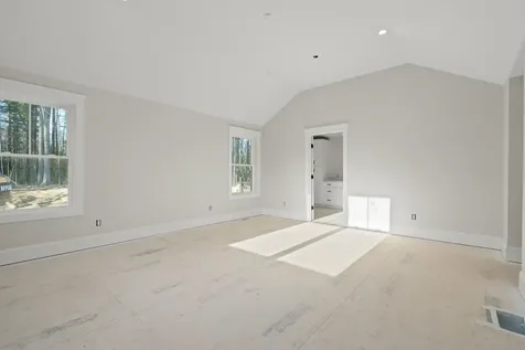 Lot 8 Lukes Way Plaistow NH 03865