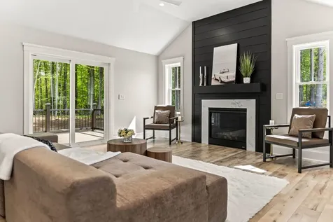 Lot 8 Lukes Way Plaistow NH 03865