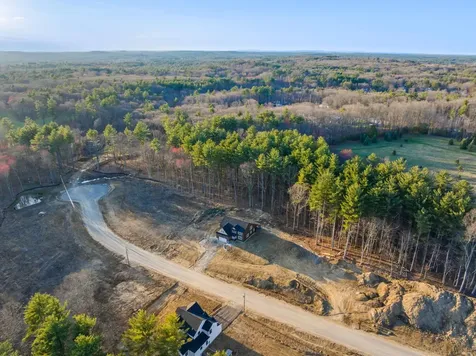 Lot 8 Lukes Way Plaistow NH 03865