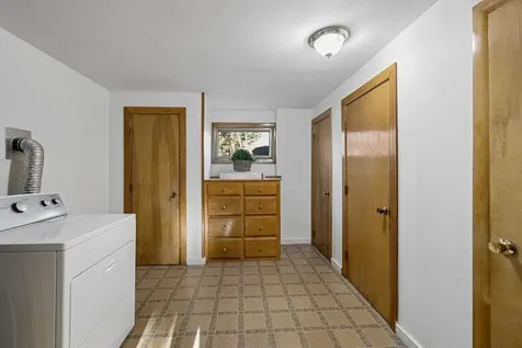 500 Mammoth Road Manchester NH 03104