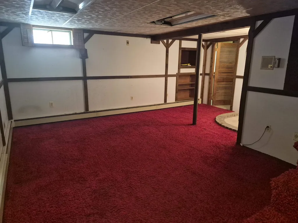 9 Moe Street Nashua NH 03062
