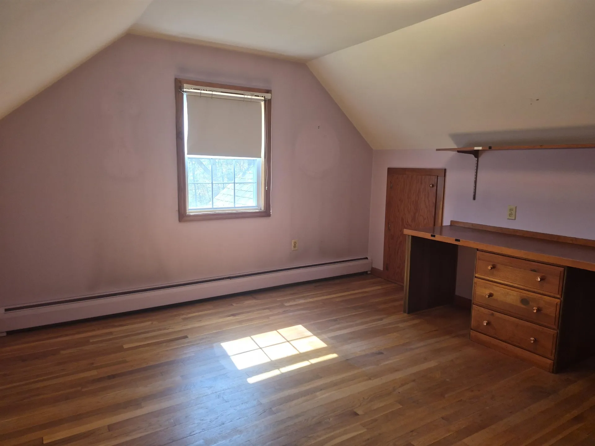 9 Moe Street Nashua NH 03062