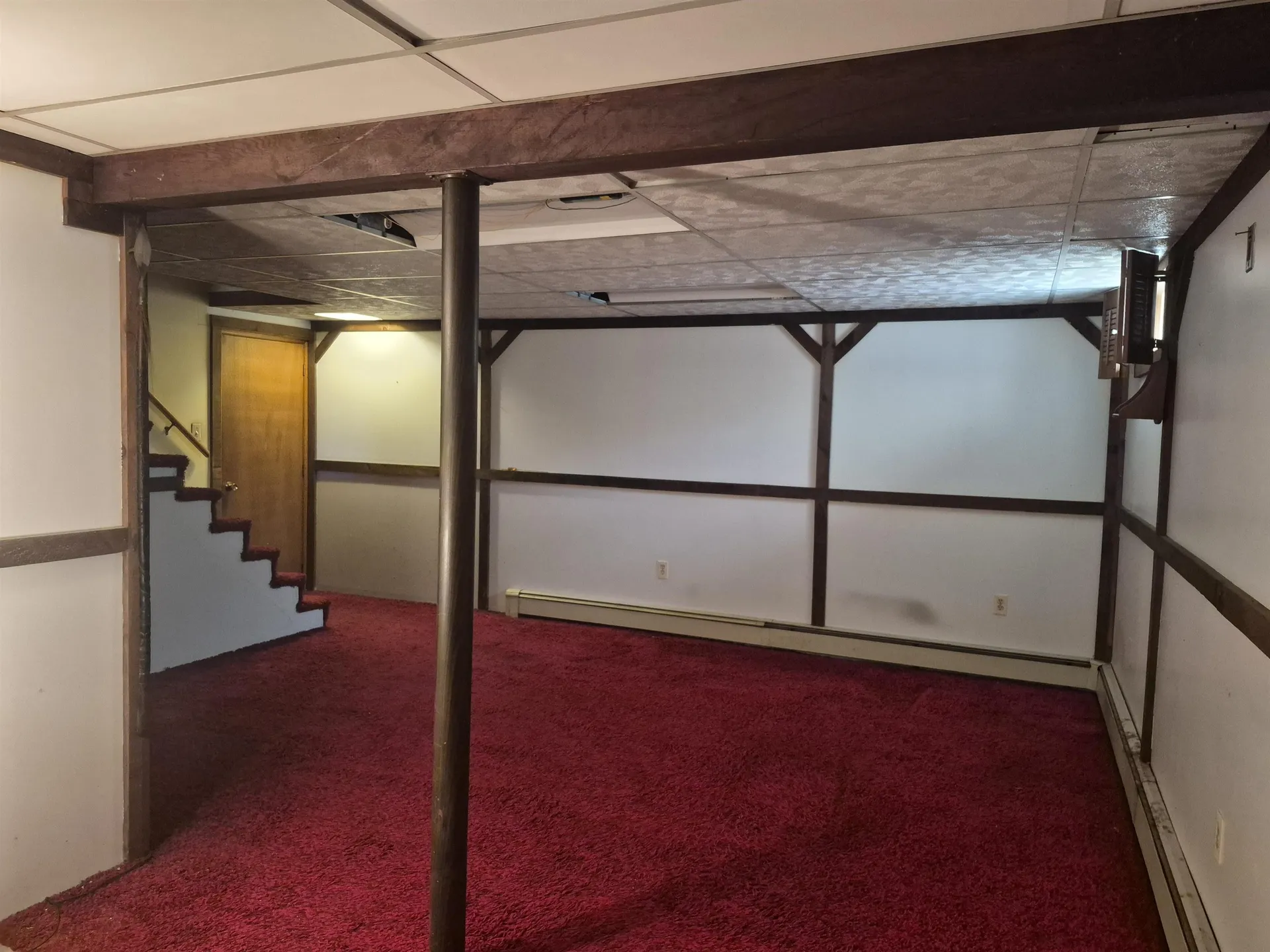 9 Moe Street Nashua NH 03062