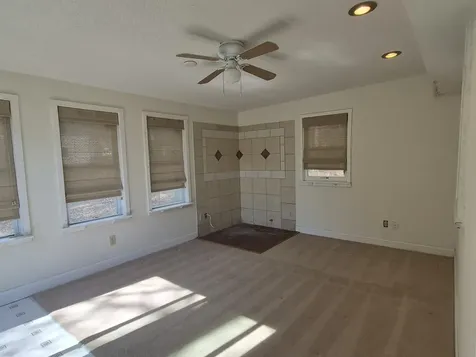 9 Moe Street Nashua NH 03062