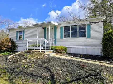 1 Marsh Hill Circle Tilton NH 03276