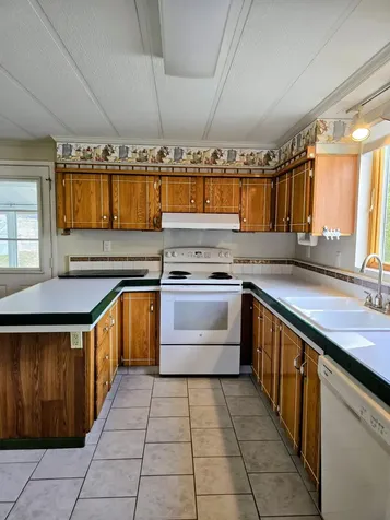 1 Marsh Hill Circle Tilton NH 03276