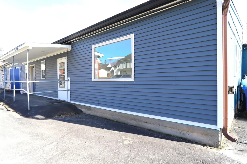 189 East Main Street Newport City VT 05855