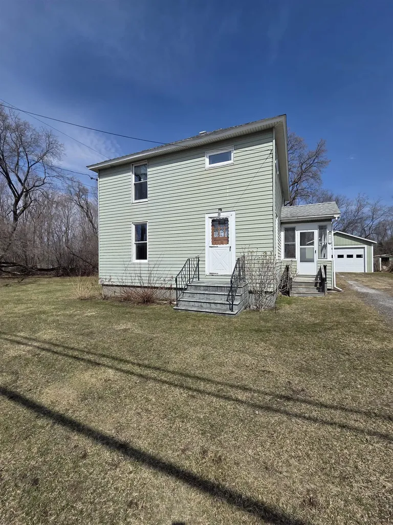 407 Lake Road St. Albans Town VT 05478