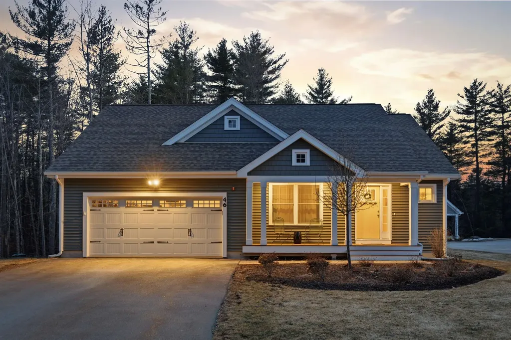 46 Three Ponds Drive Brentwood NH 03833