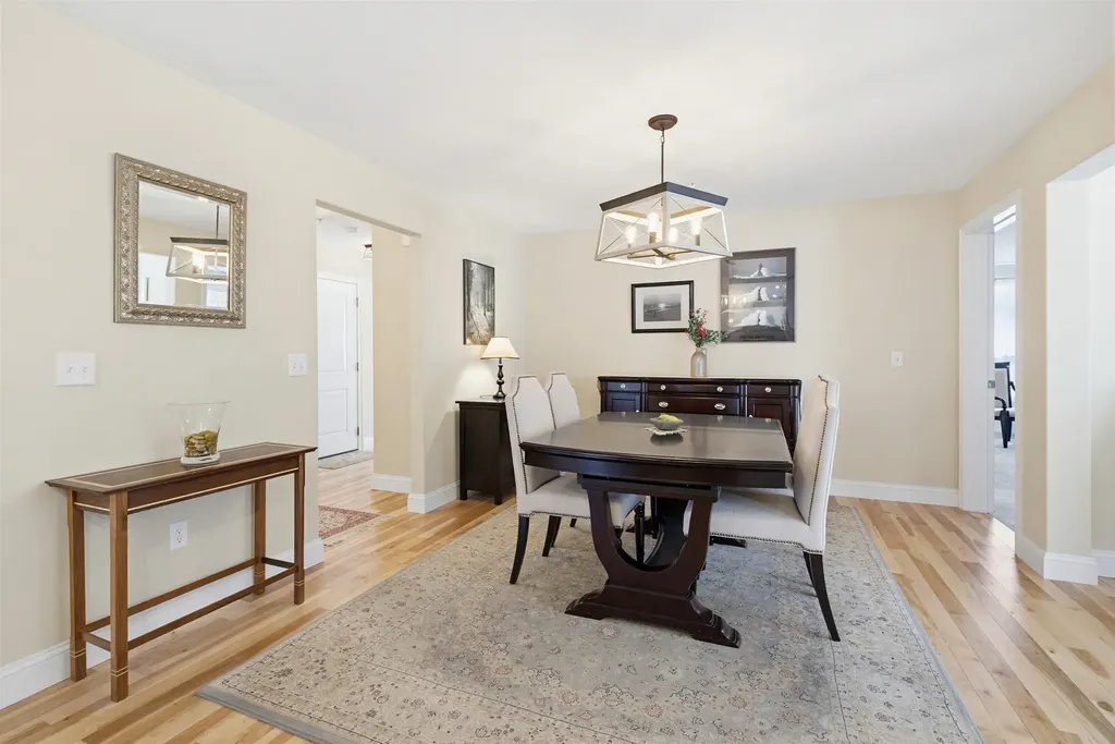 46 Three Ponds Drive Brentwood NH 03833