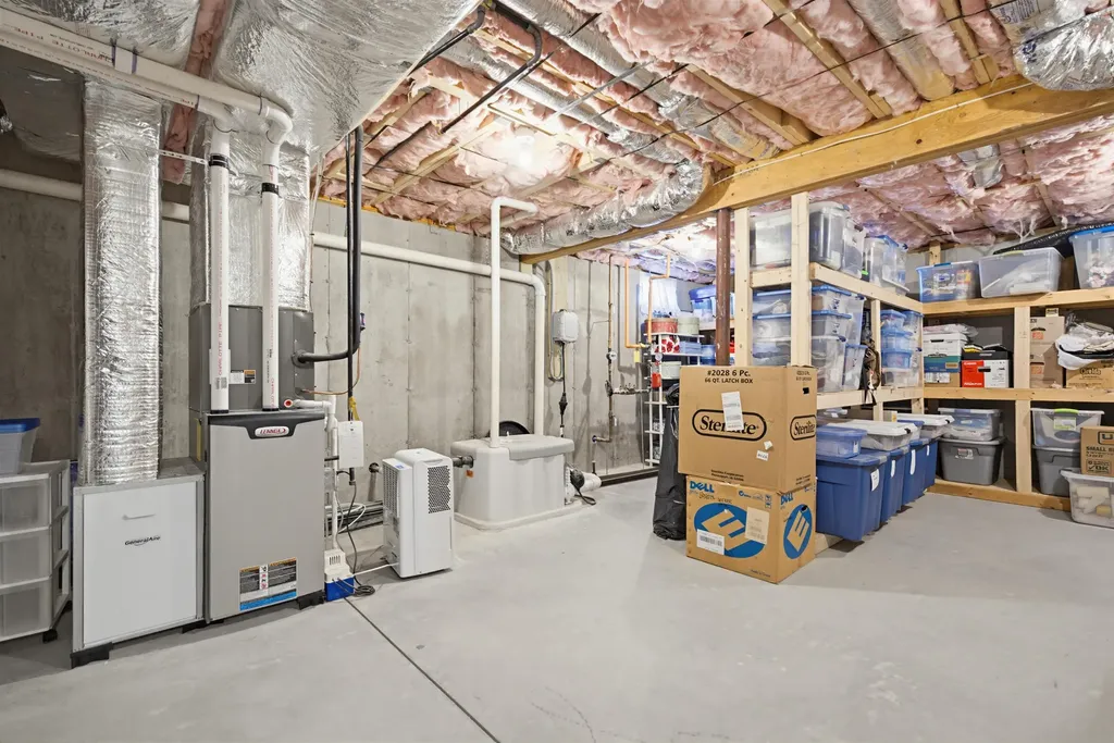 46 Three Ponds Drive Brentwood NH 03833