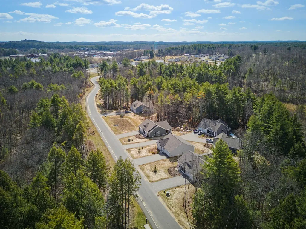 46 Three Ponds Drive Brentwood NH 03833