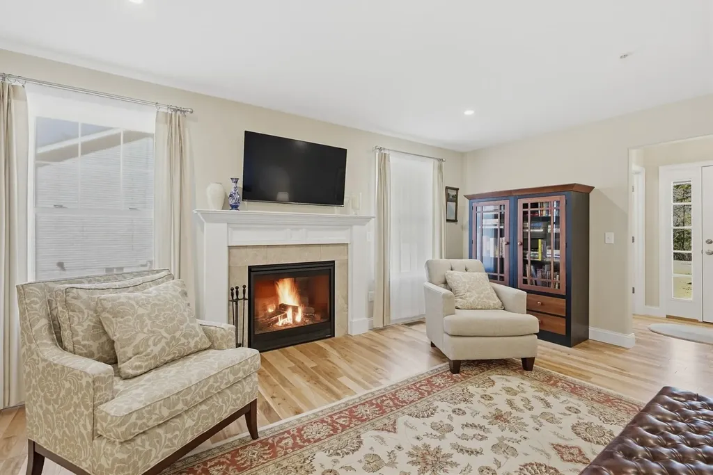 46 Three Ponds Drive Brentwood NH 03833