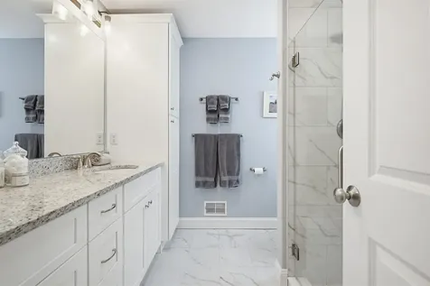 46 Three Ponds Drive Brentwood NH 03833