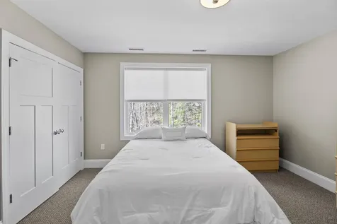 24 Settlers Ridge Windham NH 03087