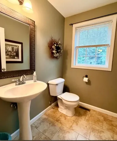 138 Spaulding Road Fremont NH 03044