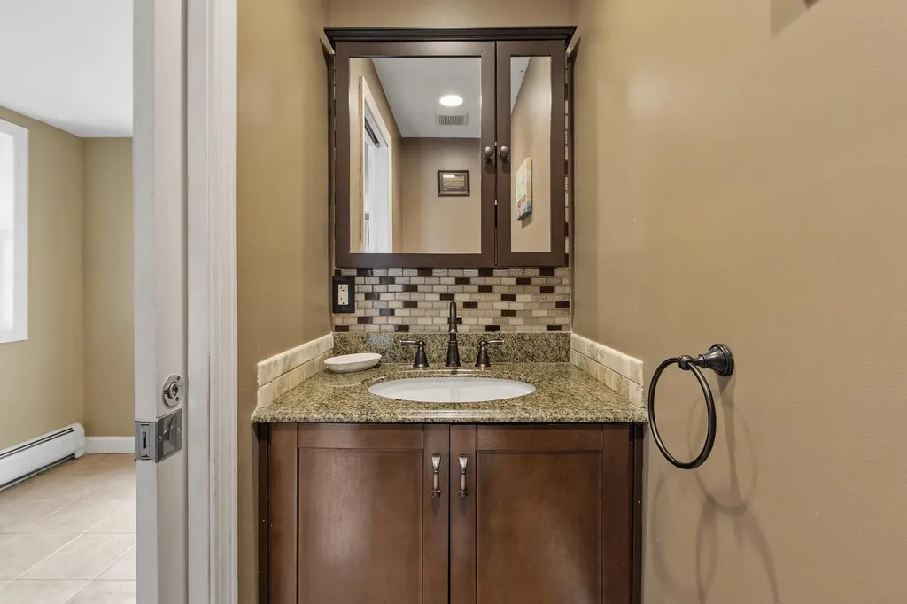 22 Marguerite Street Keene NH 03431