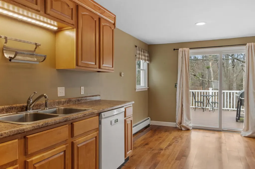 22 Marguerite Street Keene NH 03431