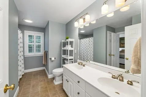 3 Batchelder Lane Hampton Falls NH 03844