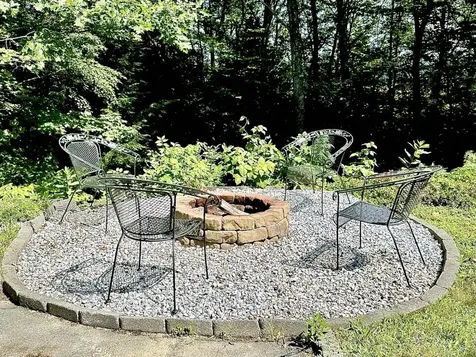 41 Chaddarin Lane Plymouth NH 03264