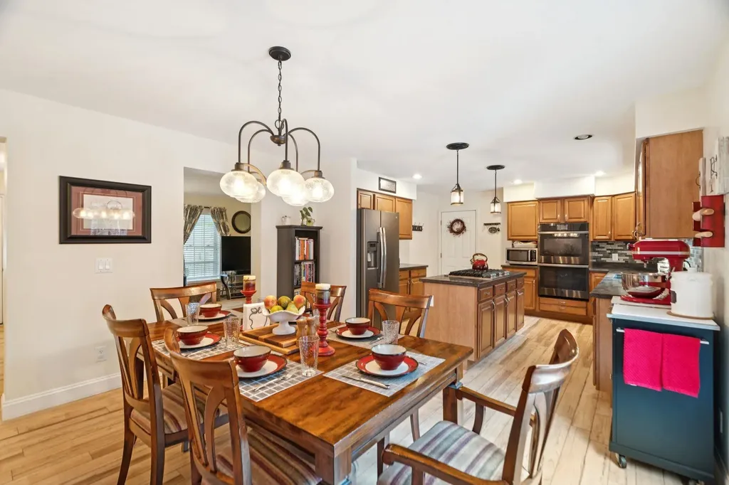 5 River View Road Newport NH 03773