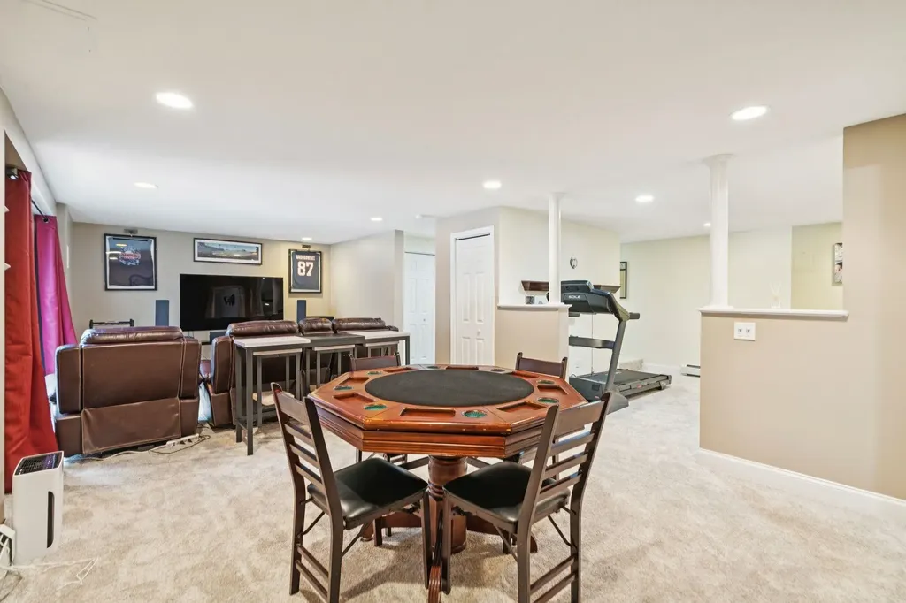 5 River View Road Newport NH 03773