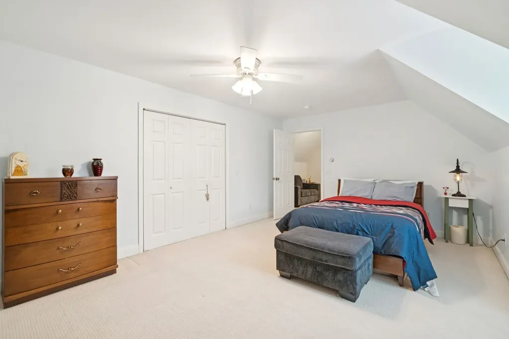 5 River View Road Newport NH 03773