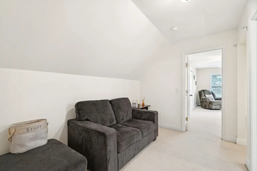 5 River View Road Newport NH 03773