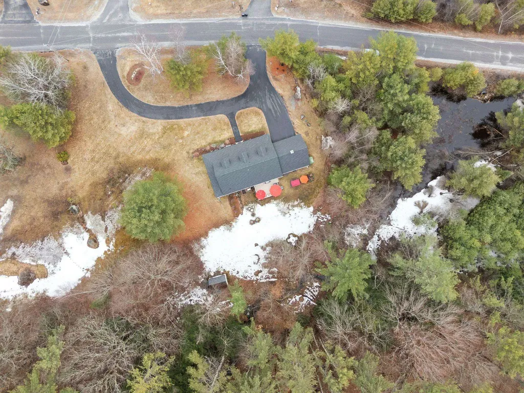 5 River View Road Newport NH 03773