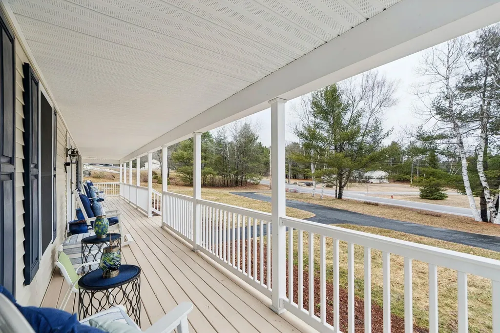 5 River View Road Newport NH 03773