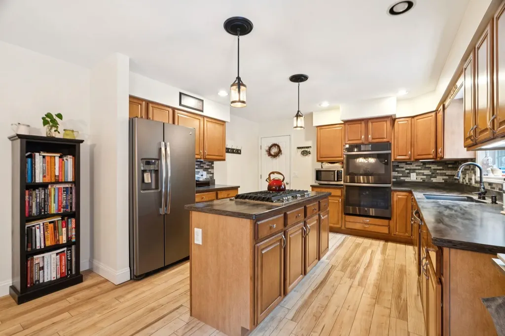 5 River View Road Newport NH 03773