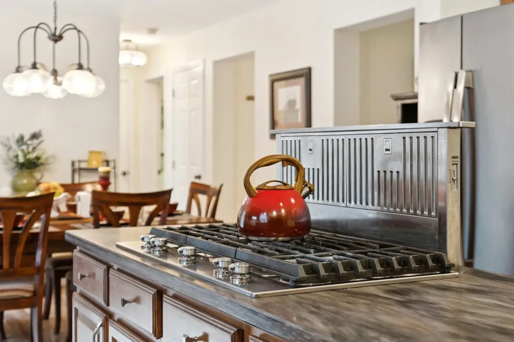 5 River View Road Newport NH 03773