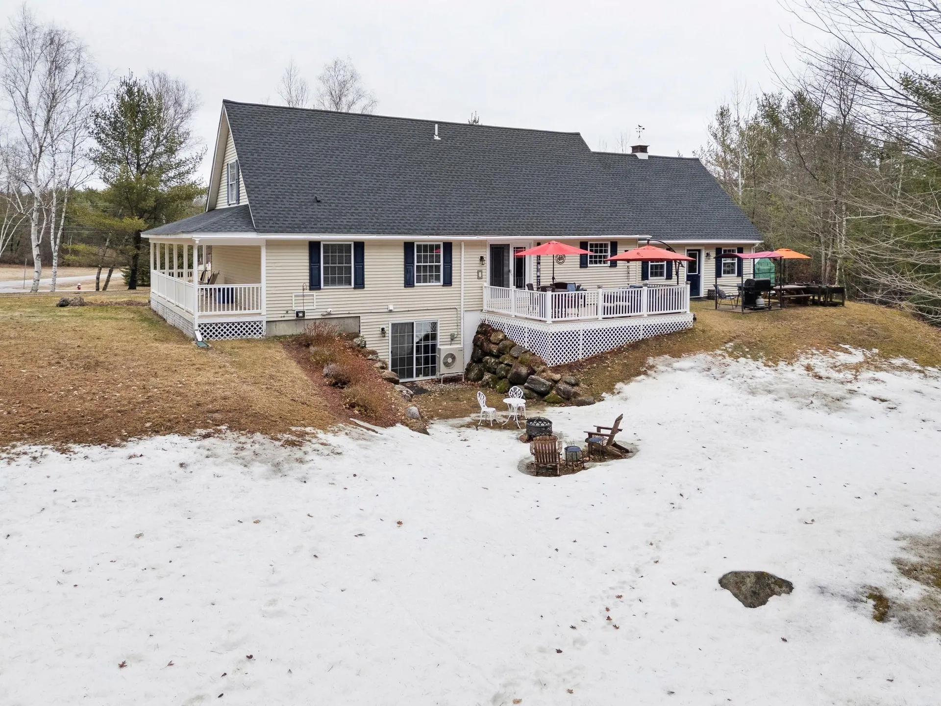 5 River View Road Newport NH 03773