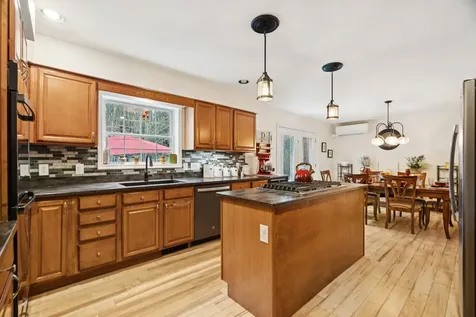 5 River View Road Newport NH 03773