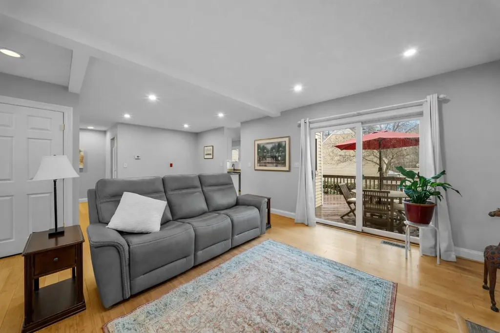 124 Spinnaker Way Portsmouth NH 03801