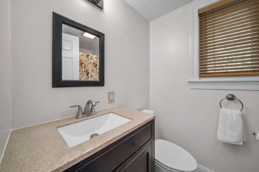 124 Spinnaker Way Portsmouth NH 03801