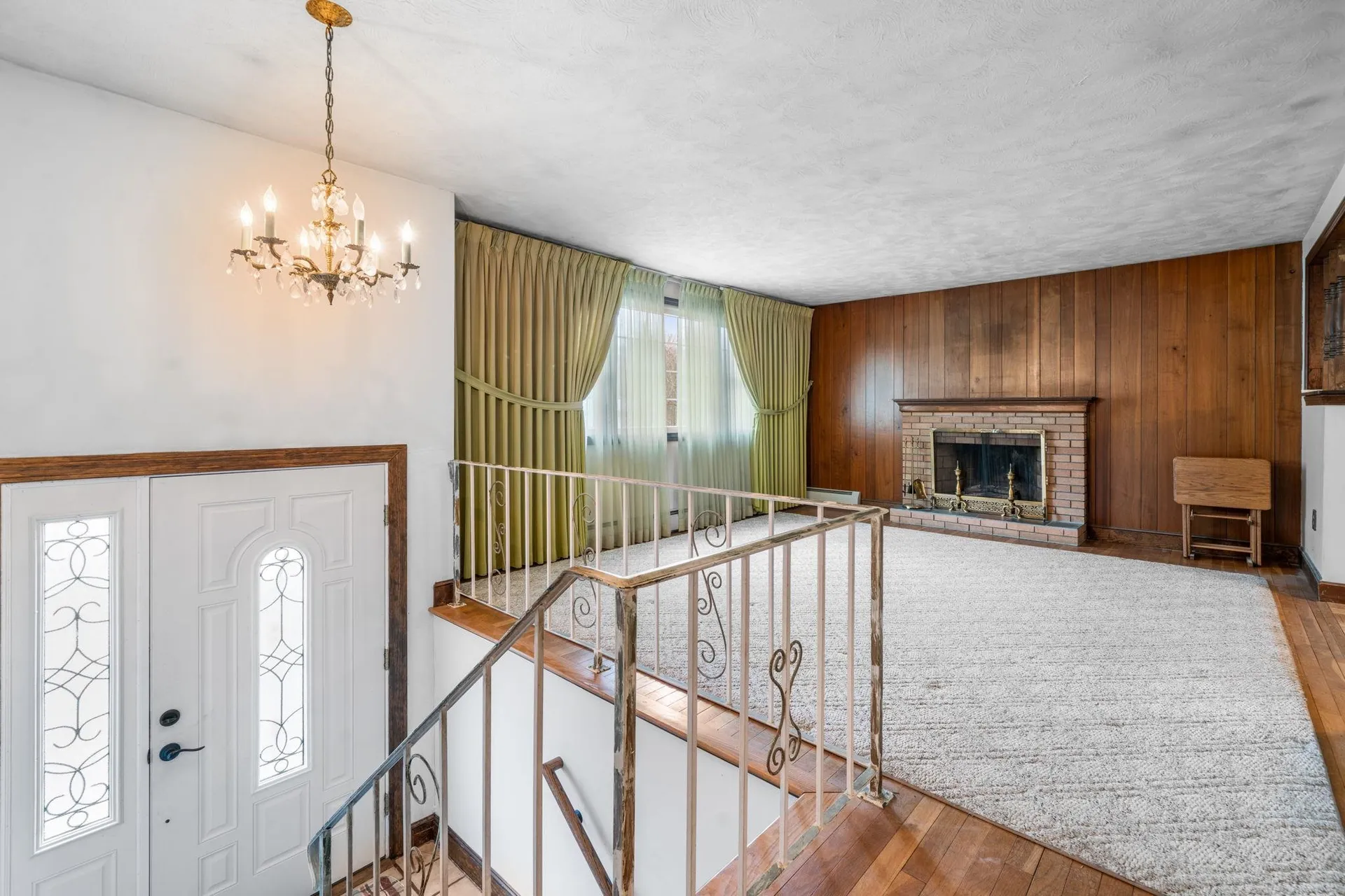 10 Vespa Lane Nashua NH 03064-1163