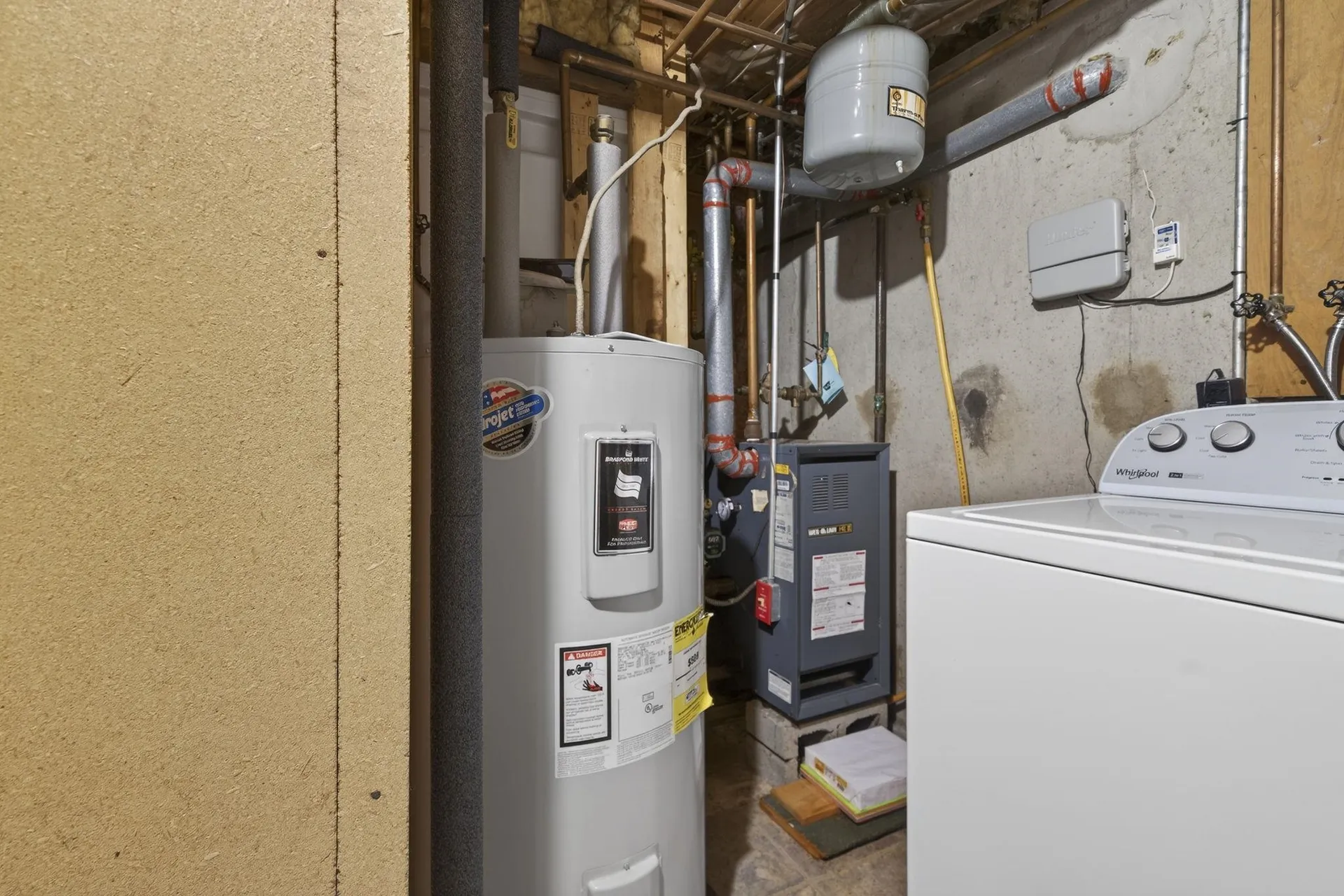 10 Vespa Lane Nashua NH 03064-1163