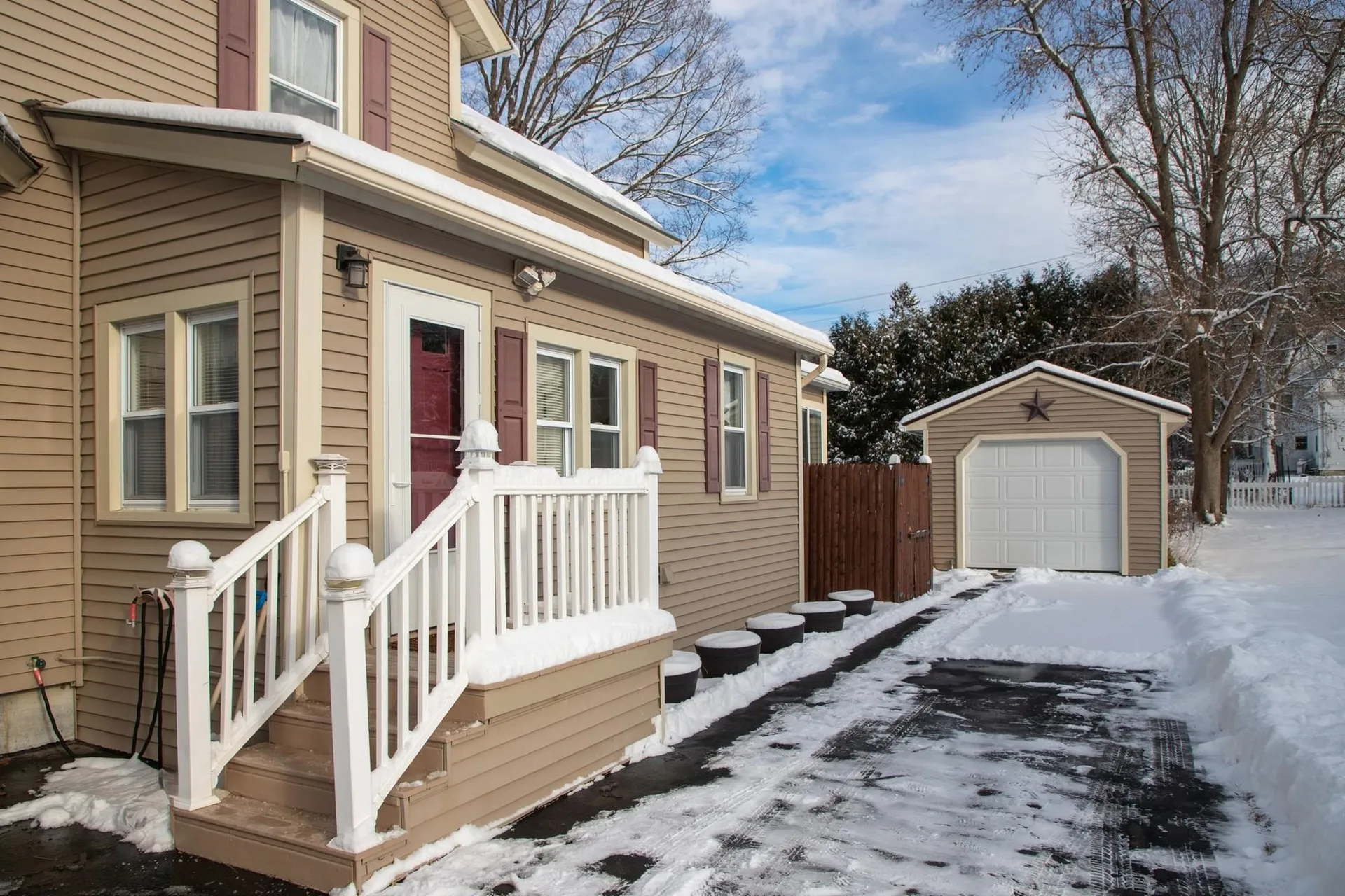 76 South Street Proctor VT 05765
