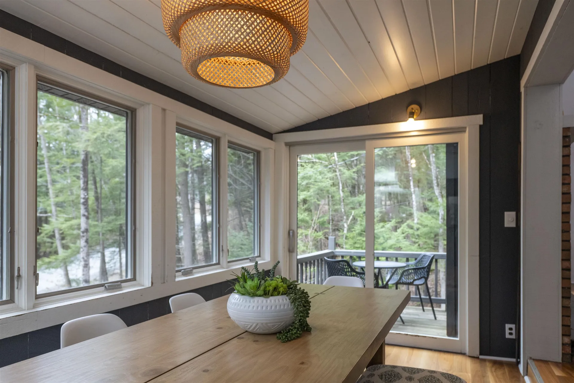 988 Old Quechee Road Hartford VT 05059