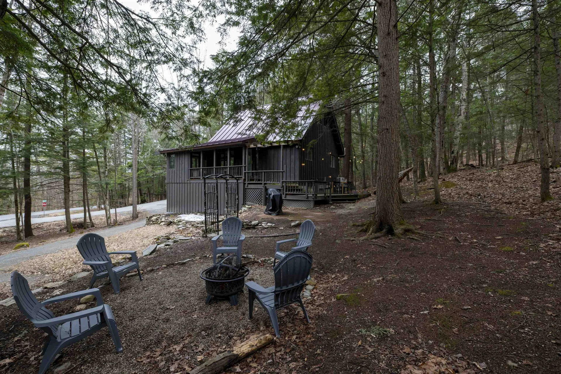 988 Old Quechee Road Hartford VT 05059